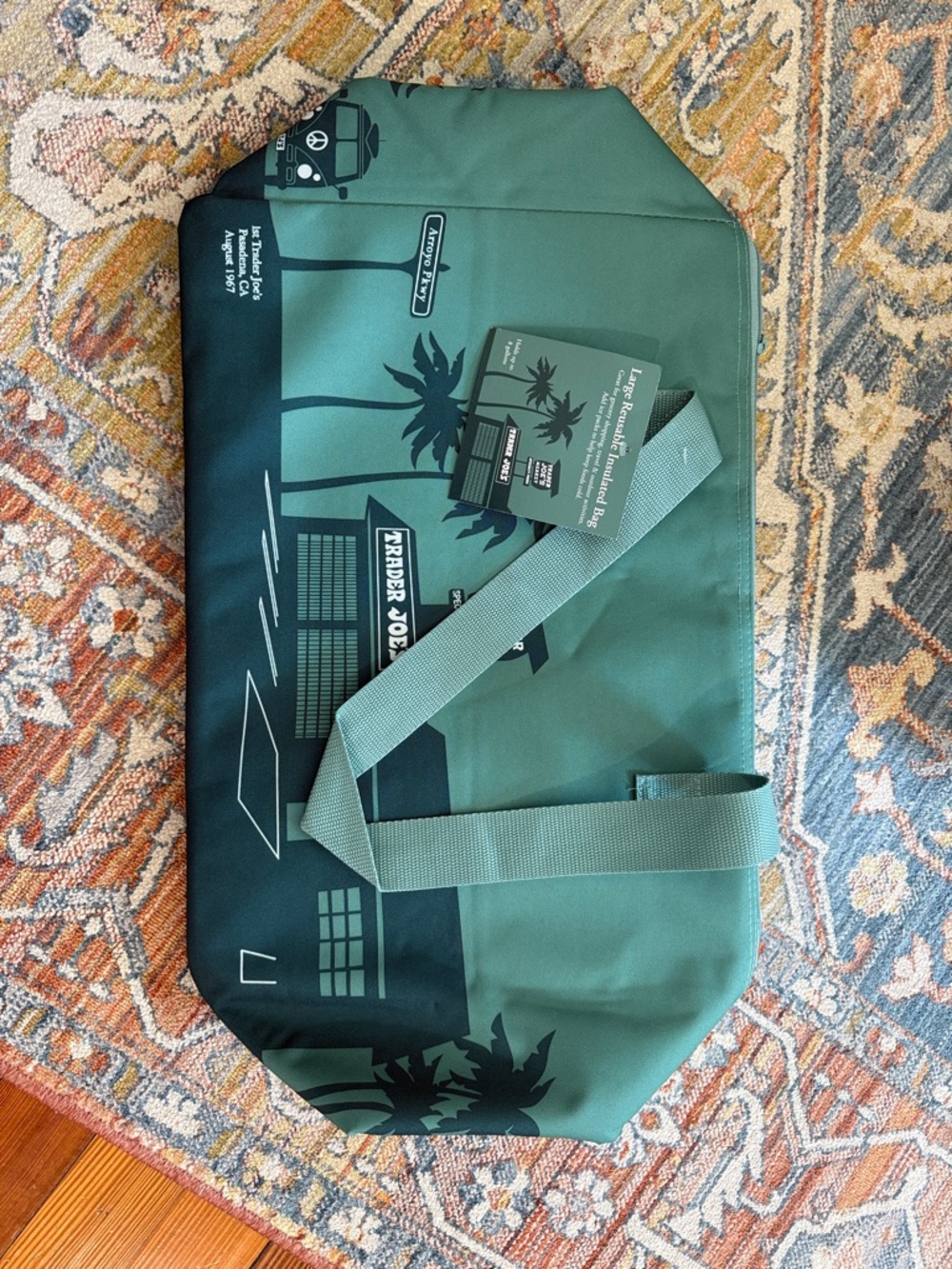 NWT Trader Joe’s Teal Large Reusable Insulated Bag